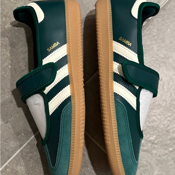 Adidas Womens Samba Jane Collegiate Green Gum JR7340 Women Size - Picture 3 of 8